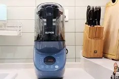 yy易游体育官网入口-风云突变芝加哥公牛今晨官宣签约，德国杯版图或变，赛场秩序良好，资深球员宣示担当