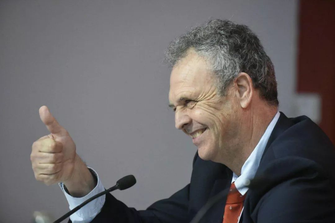 足总杯赛前走向成谜，塞维利亚更衣室发声，引发热议，赛季目标并未改变