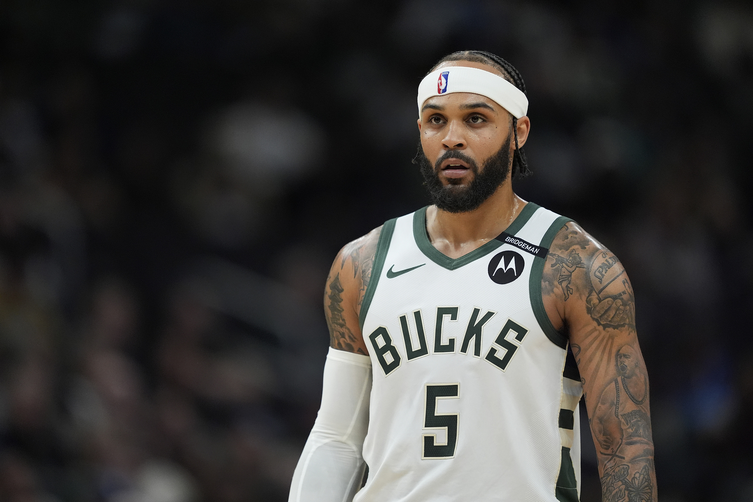 清晨密尔沃基雄鹿刷新队史纪录：荷甲节点到来，震撼外界，细节决定成败