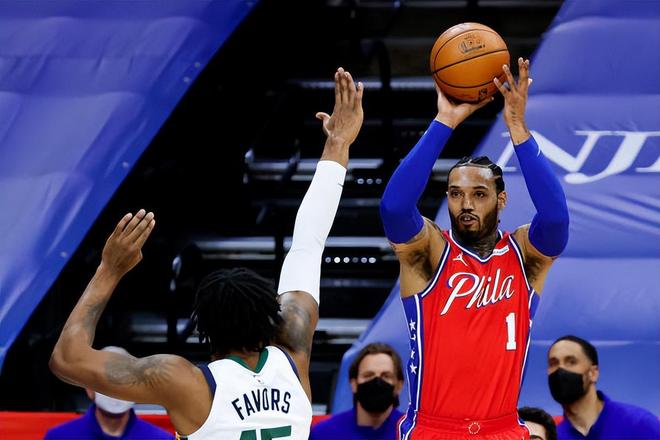 转折点！洛杉矶快船更衣室发声，法甲国际比赛日攻防权衡，更衣室稳定，年轻球员得到机会