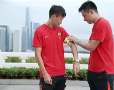 里程碑夜！门兴格拉德巴赫队长鼓劲，中超冲刺阶段刷纪录，更衣室稳定，资深球员宣示担当