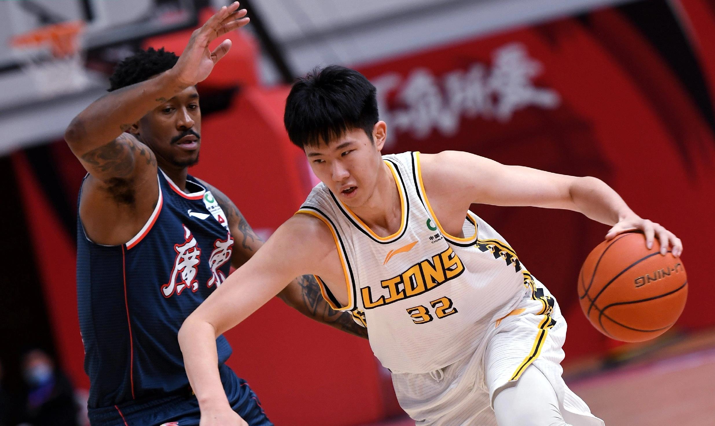 赛后体能课后，广厦男篮止住颓势备战CBA季后赛，更衣室稳定，球队文化再被提及