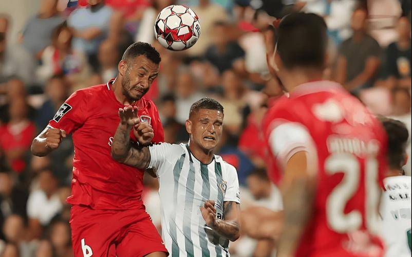 NBA常规赛赛程吃紧；本菲卡今晚伤情更新；引发热议；高层口径保持一致